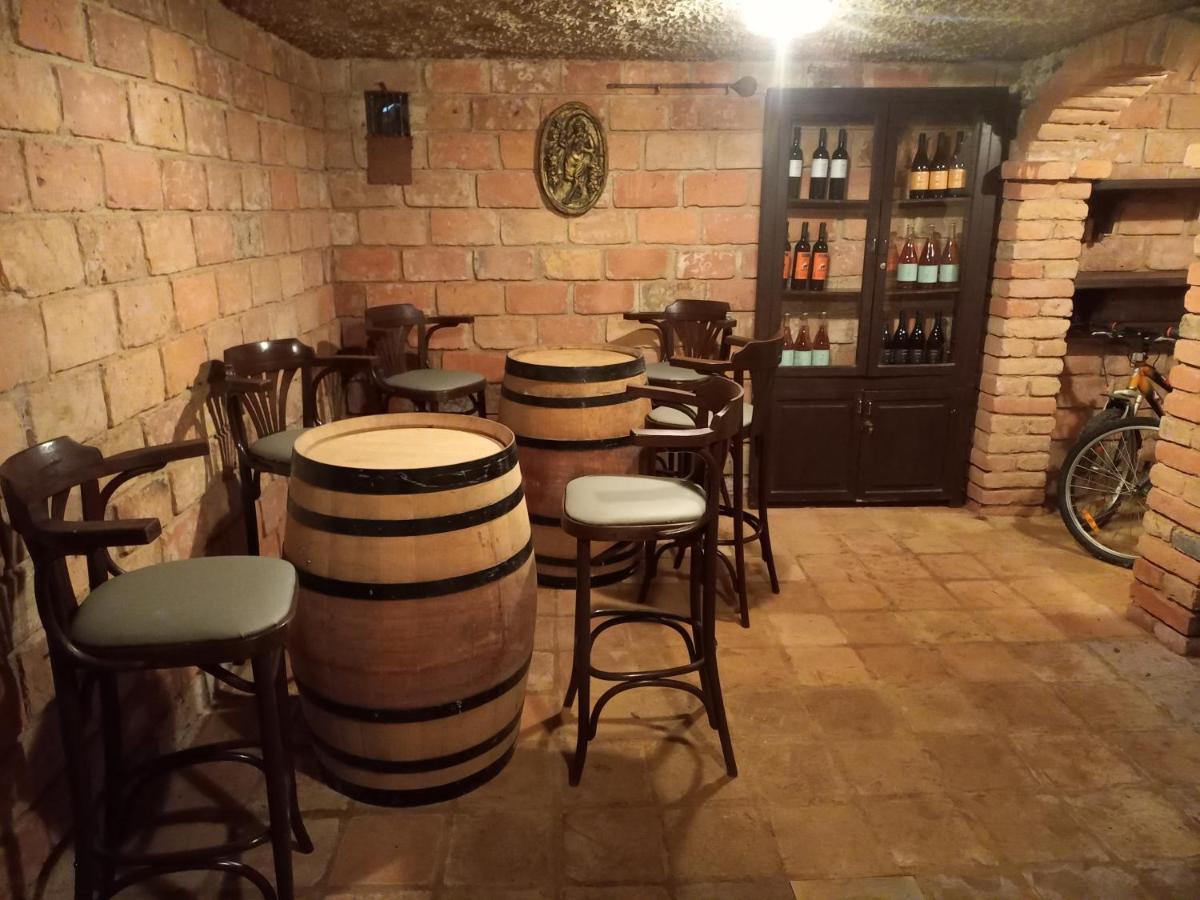 Robinson Vila Kitokret Kutjevo Dış mekan fotoğraf